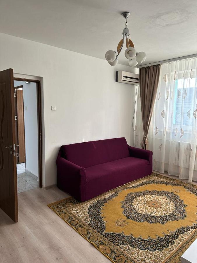 Velovan Apartment Крайова Экстерьер фото